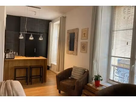 vente appartement de caractère 1 pièce(s)