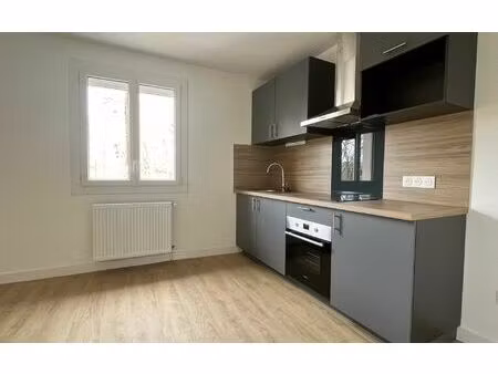 location maison  74 m² t-3 à limoges  750 €