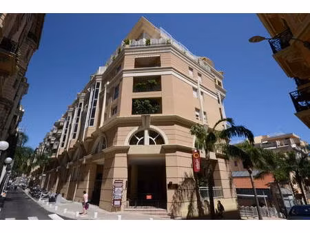 tres central palais josephine studio tout confort