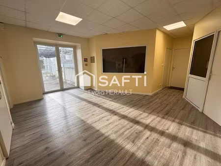 vente locaux professionnels 908 m² à angouleme (16000)  520 000 €