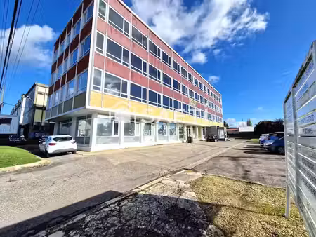 vente locaux professionnels 40 pièces 2000 m² à trilport (77470)  1 330 000 €