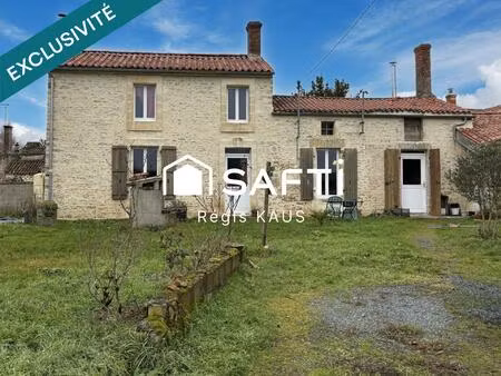 jolie maison en pierre à finir de rénover