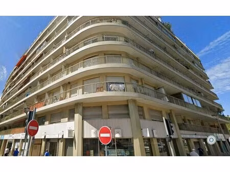 nice pasteur 2 pièces vendu loué