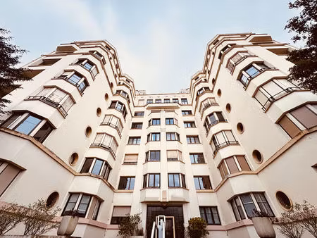 ? l'élégance de l'art déco au coeur de roanne ?