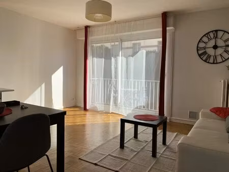 t2 meublé ou non + chauffage inclus + parking + cave