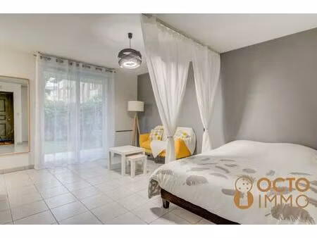 t1 meublé avec jardin et parking