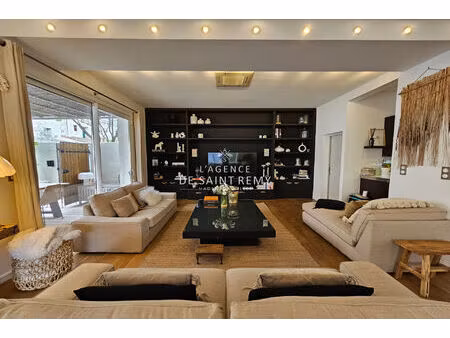 vente maison 984 m² saint-rémy-de-provence (13210)