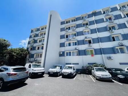 studio saint denis moufia