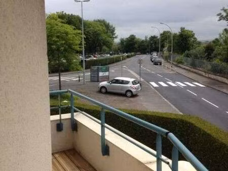 location appartement 2 pièces à caen (14000) : à louer 2 pièces / 28m² caen