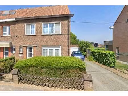 te renoveren halfopen bebouwing