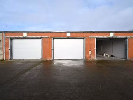 bien professionnel à louer à ardooie € 300 (lkjxp) - verjon bv | zimmo