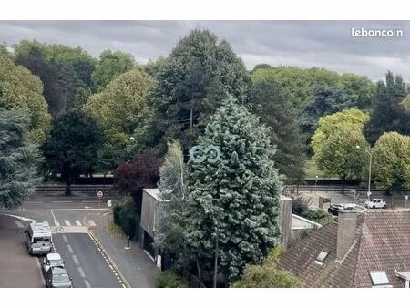 appartement 3 pièces 82 m²