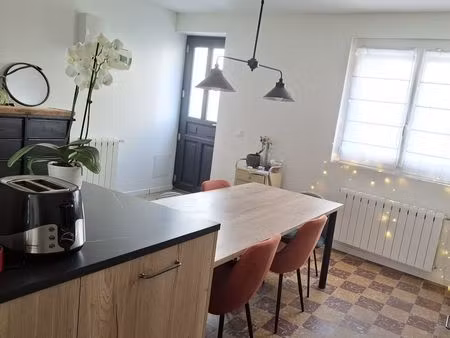 jolie maison castelnaudary avec cour intimiste