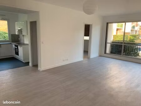 appartement 3 pièces 84 m2