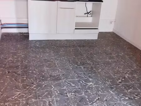 location appartement villeveyrac 34