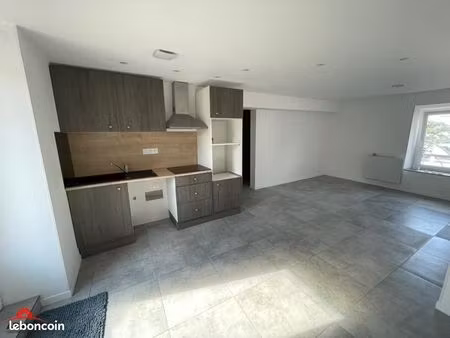 appartement 3 pièces 55 m²