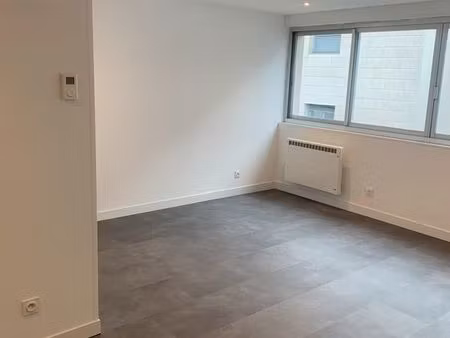 très bel f2 au centre de clermont-fd