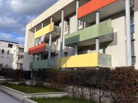 appartement 3 pièces 76 m²