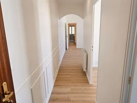 t3 rénové à neuf à 5 min de la gare