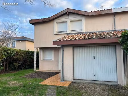 pavillon 3 pièces 84 m²