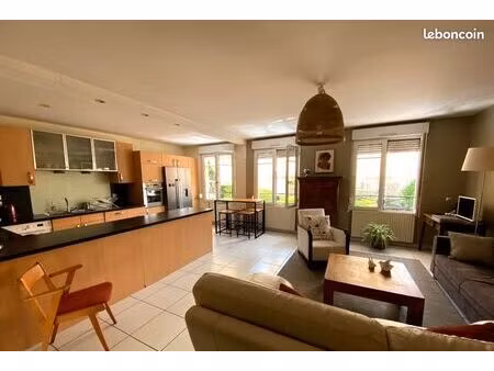 appartement 3 pièces 78 m²