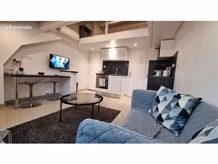 studio design avec mezzanine  meublé et tout confort  pour 1 personne