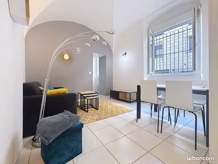 appartement t2 chartrons rdc