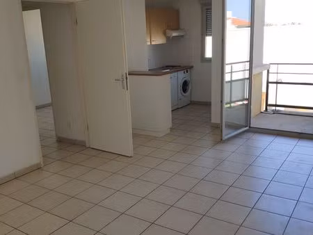 appartement 2 pièces 41m²  parking  terrasse