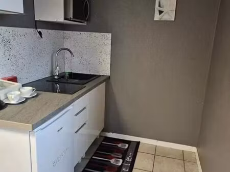 studio 1 pièce 25 m²