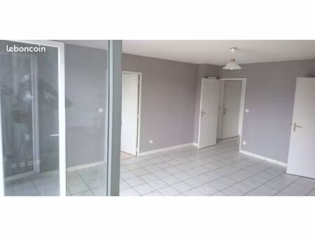 appartement 3 pièces 55 m²