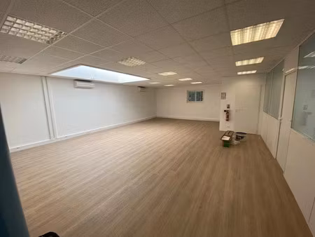 location locaux professionnels 1 pièce 85 m² à marseille 16ème (13016)  1 063 €