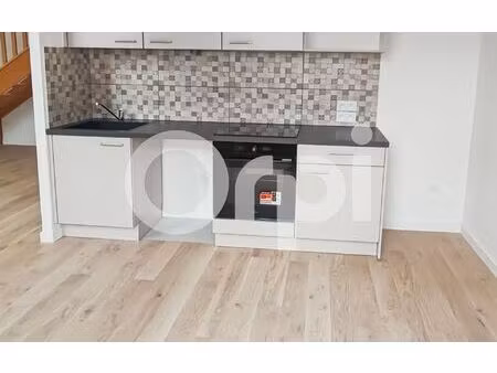 location appartement  m² t-2 à juilly  990 €