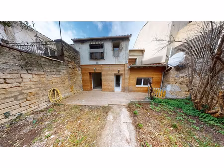 beau t2 rénové avec jardin à montpellier