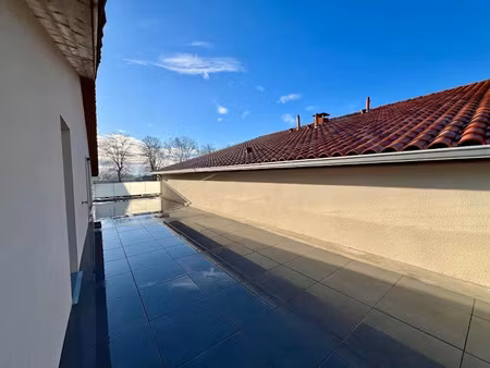 location appartement 4 pièces 85 m² à tournefeuille (31170)  1 100 €