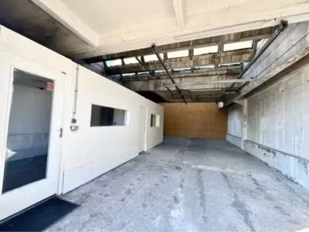 à louer – local d’activités de 100 m² dans le quartiers des neiges au havre – seine-mariti