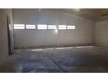 à louer – local d’activités de 510 m² dans le quartier de l’automobile au havre – seine-ma