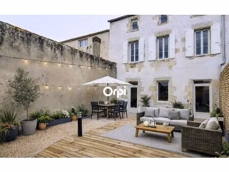 maison marennes 170 m² t-8 à vendre  524 000 €