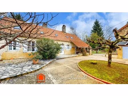 vente maison 13 pièces 350 m² meyrals (24220)