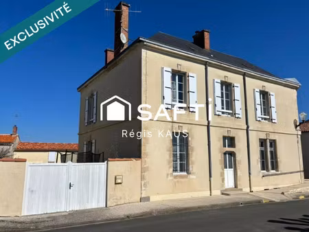 vente maison 8 pièces 220 m² nalliers (85370)