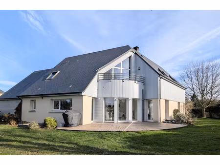 maison elegante et soignee de 7pp