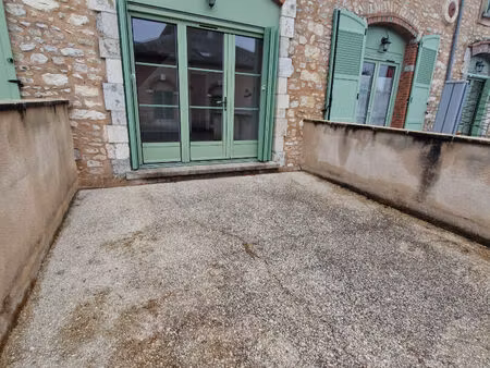 à louer ! charmante maison de ville en duplex à étampes