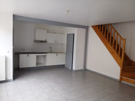 maison de bourg de 66 m2  2 chambres