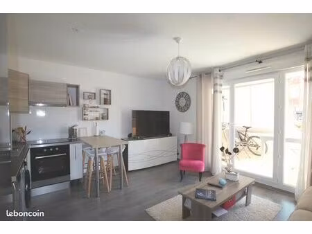 vente appartement .2 pièces. 44 m2