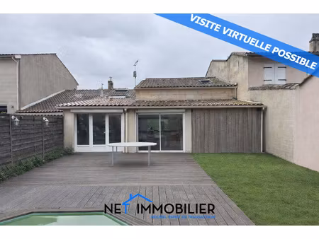 maison en pierre 6 pièces 140m2 au coeur de macau