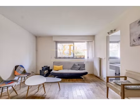 rez de jardin exposé sud-ouest