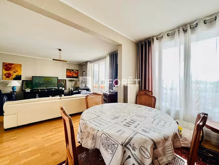 appartement saint ouen l aumone 5 pièce(s) 93 m2