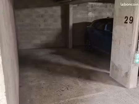 location place de parking en sous sol