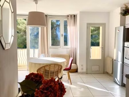 appartement t2 castelnau résidence sécurisée + parking (proche tram)