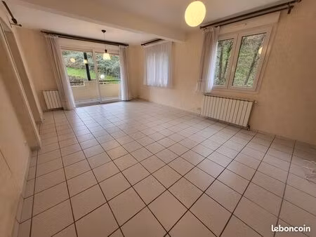 appartement 3 pièces 68 m²