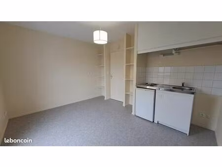appartement 1 pièce 18 m²